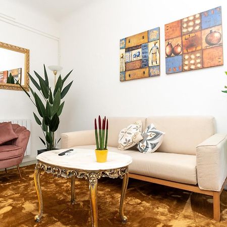 Appartamento Historic Apt In The Center Of Lucca With Balcony Esterno foto