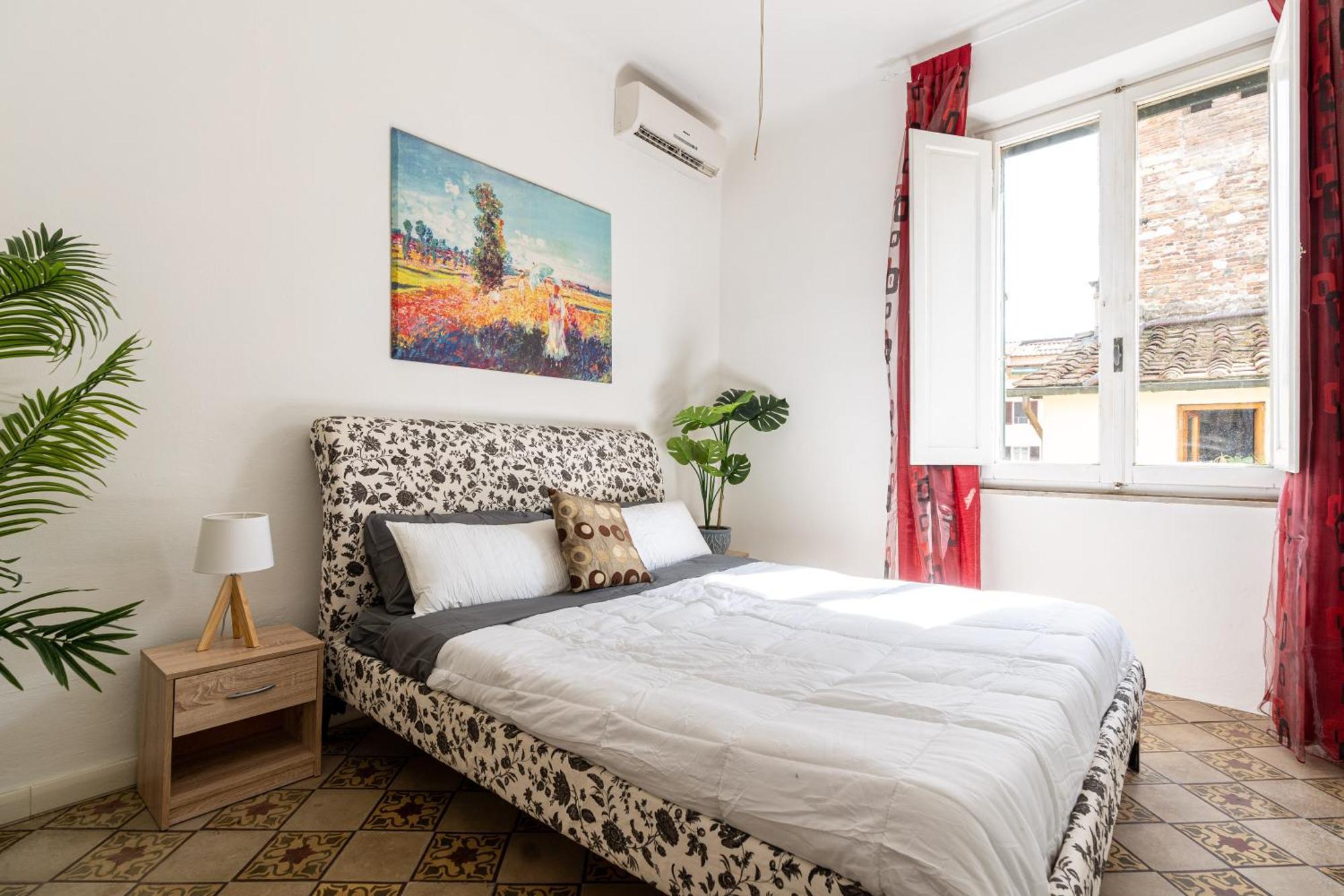 Appartamento Historic Apt In The Center Of Lucca With Balcony Esterno foto