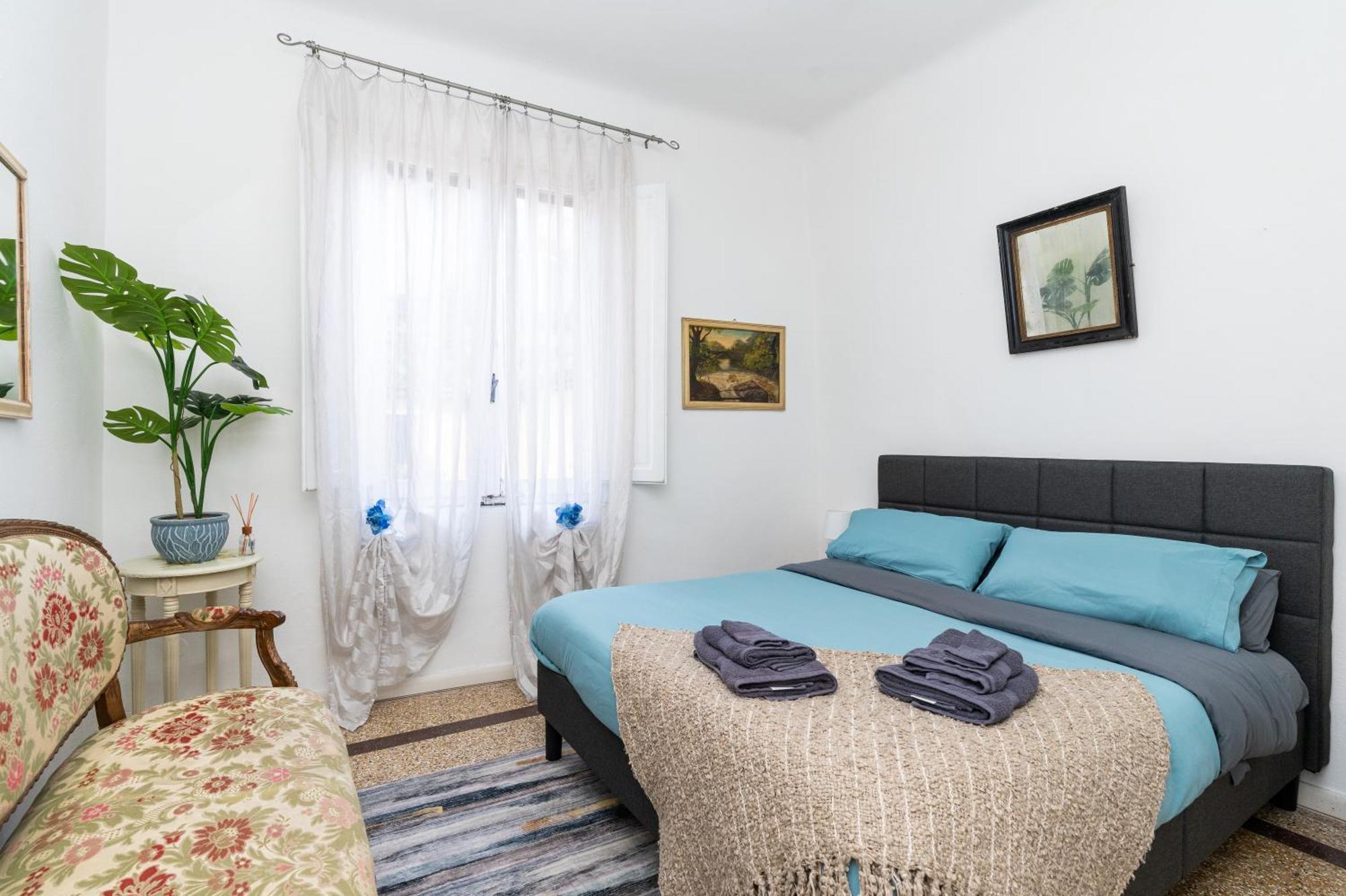 Appartamento Historic Apt In The Center Of Lucca With Balcony Esterno foto